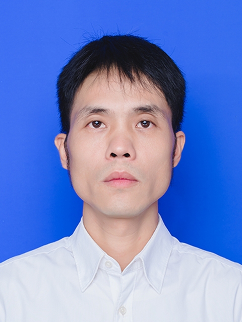 魅力中年的第一张照片--云浮闪婚服务中心